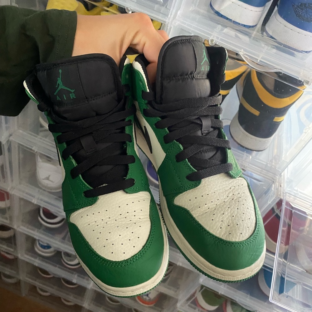 Jordan 1 💚 - Picture 6 of 6